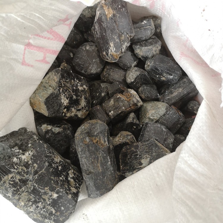 邦拓电气石粉厂家 1-10cm电气石原矿 黑色晶体电气石颗粒