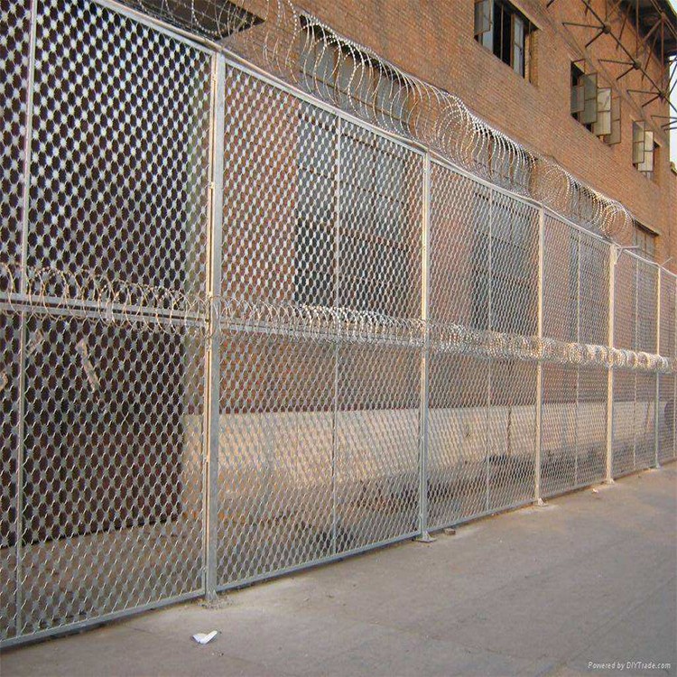 嘉格护栏网厂 监狱内墙不锈钢防护网 墙头安装防护网 监狱钢网墙