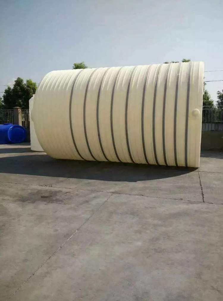 40吨塑料水箱易搬运受压性强 10立方PE水箱报价