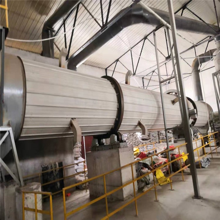 高价回收15万吨尿熔融喷浆生产设备