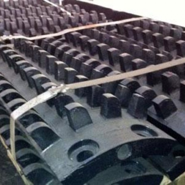 出售等离子堆焊机设备 维修塑料切粒机刀板 挤塑机螺杆