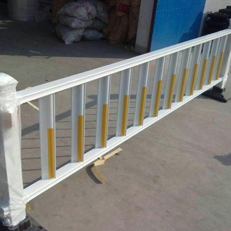 杭州黄色防眩板隔离护栏厂家