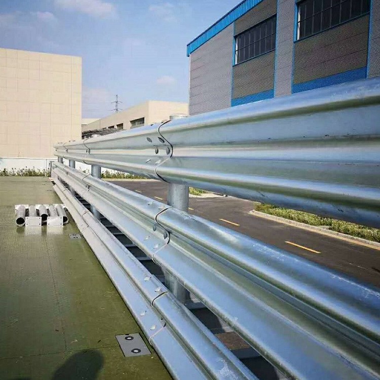 鄂州单面波形梁钢护栏厂家  威景波形护栏生产厂家